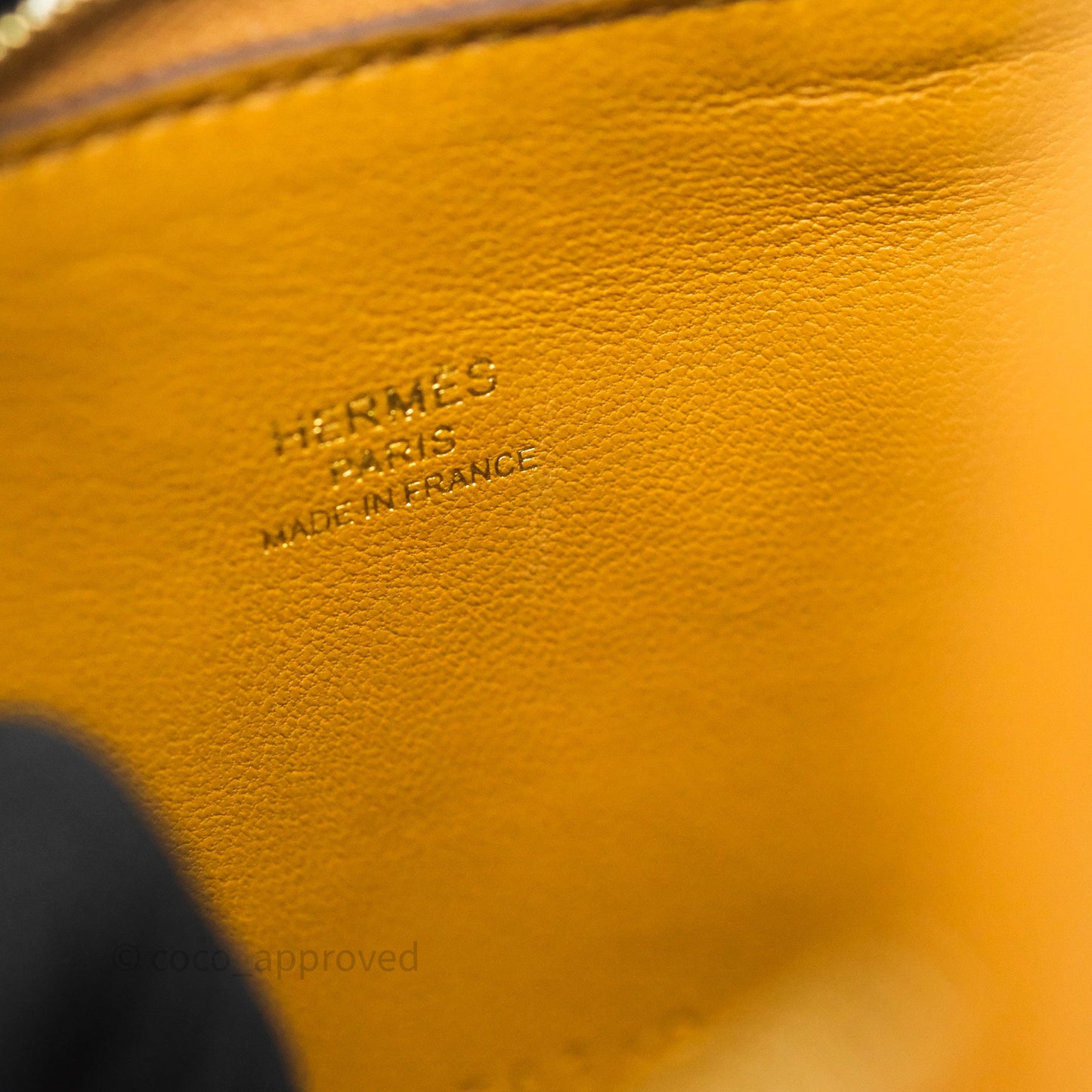 Hermès Bolide Mini 1923 Caramel 28 Chevre Mysore Strap Ficelle/Black Gold Hardware