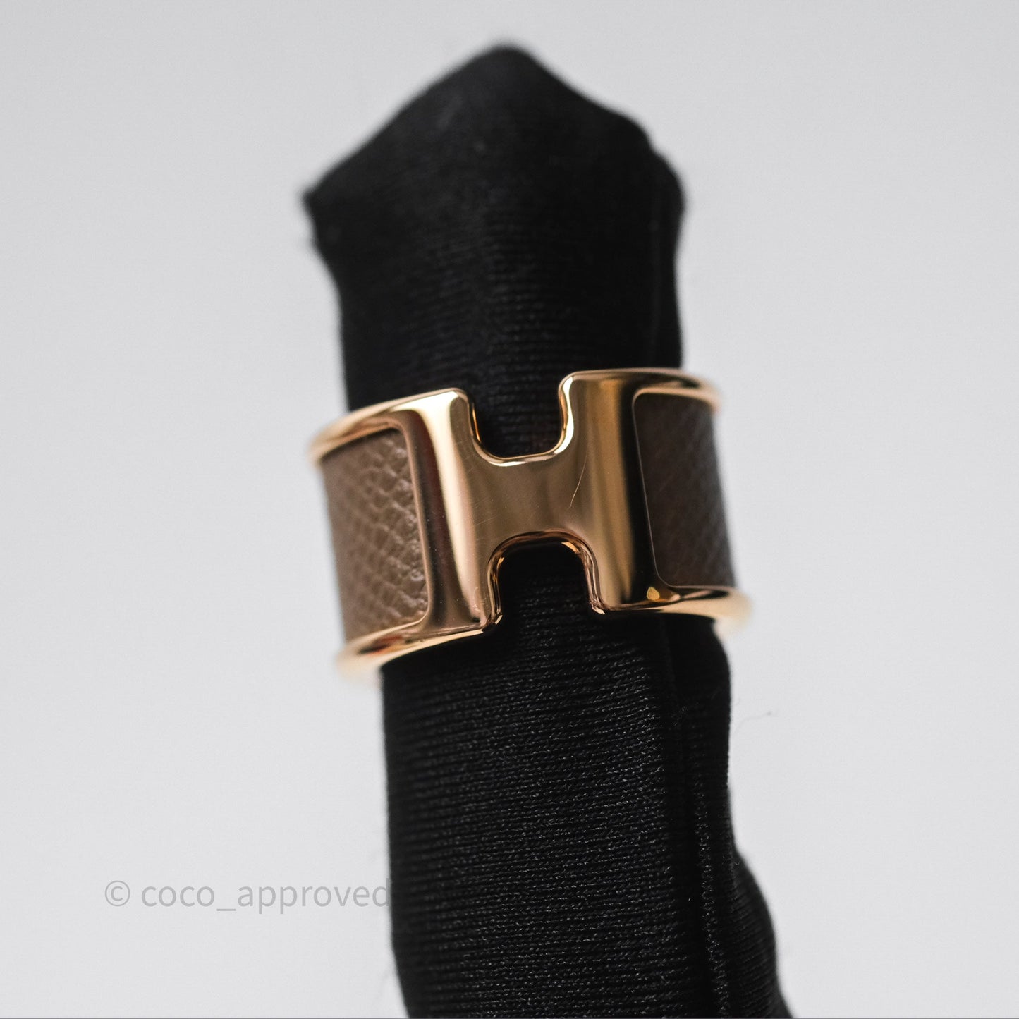 Hermès Olympe Ring Large Model Etoupe 18 Epsom Rose Gold Hardware