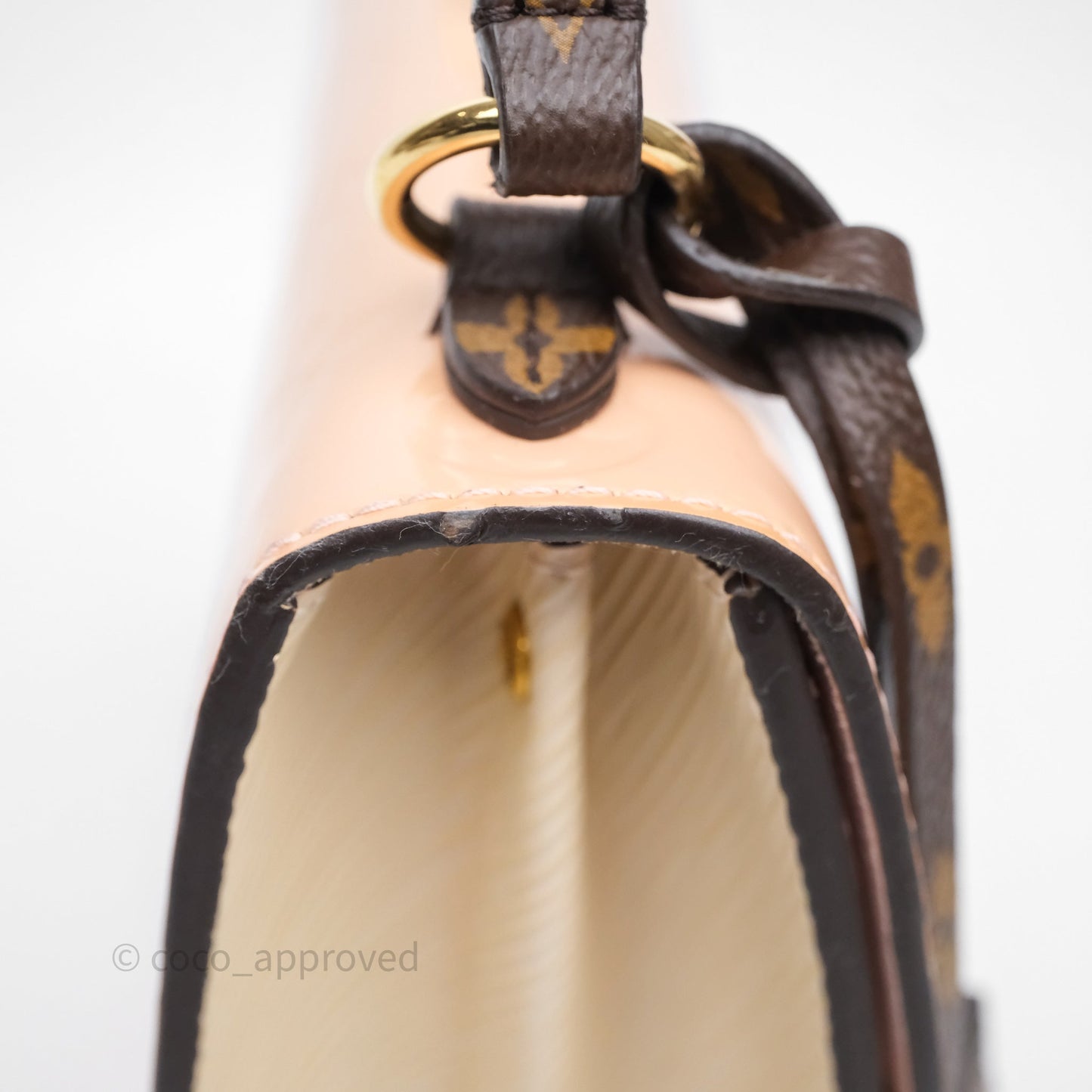 Louis Vuitton Spring Street Vernis Epi Monogram Rose Ballerine