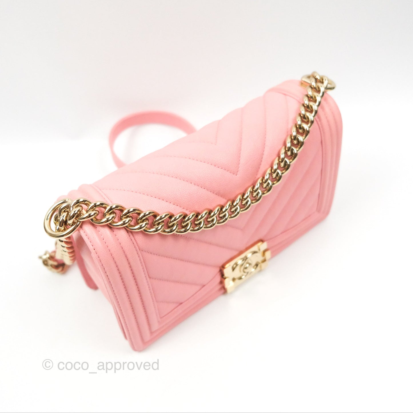 Chanel Boy Chevron Medium Pink Caviar Gold Hardware