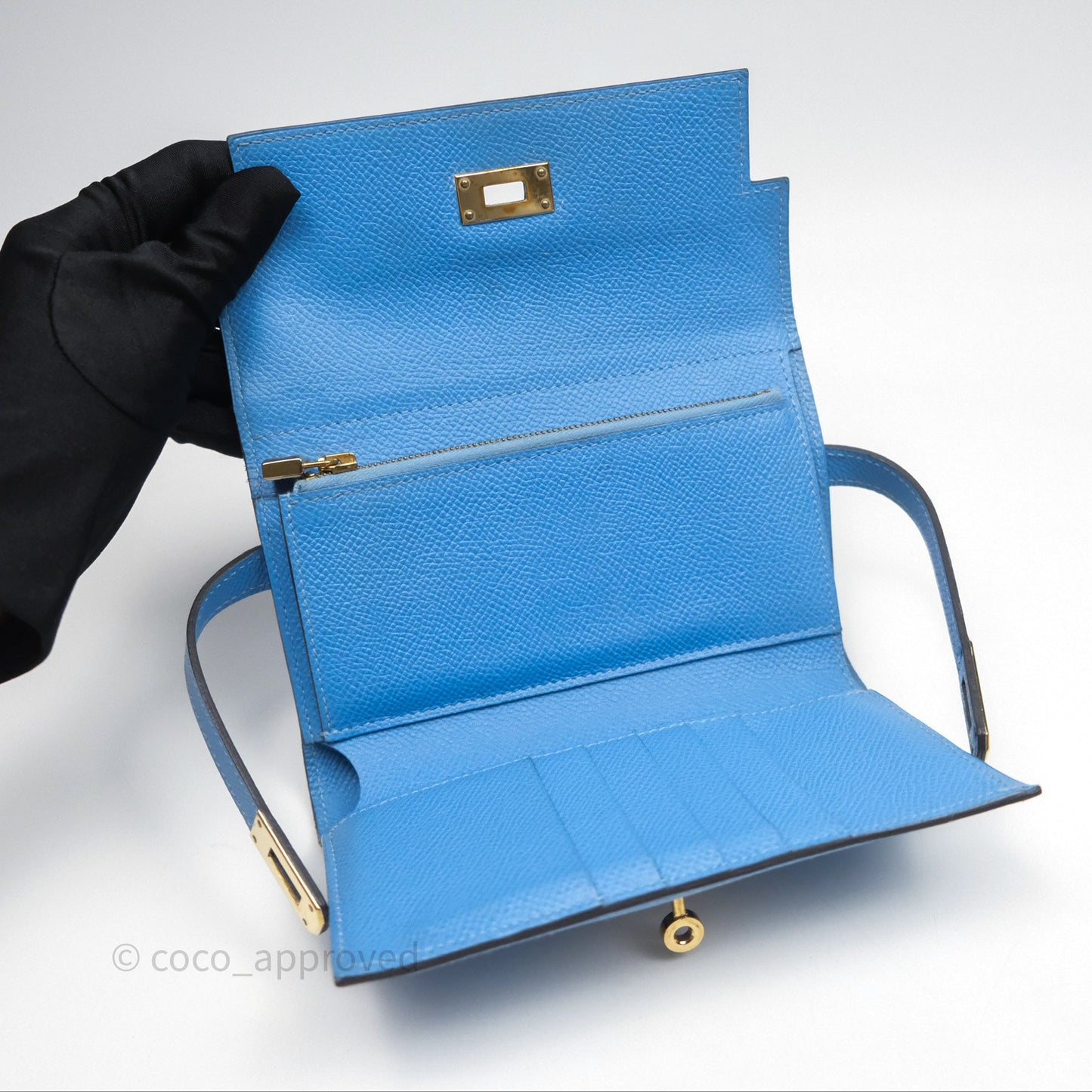 Hermès Kelly Depliant Wallet Blue Epsom Gold Hardware