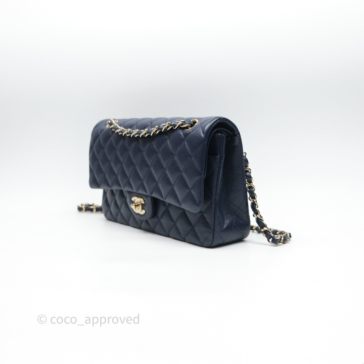 Chanel Classic M/L Medium Flap Quilted Navy Caviar Gold Hardware 21S