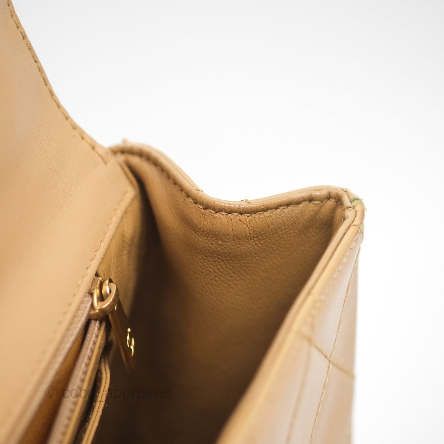 Chanel Vintage Jumbo Beige Flap Bag Lambskin Enamel Hardware