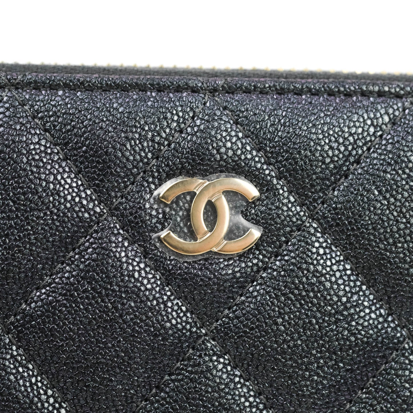 Chanel Quilted Zip Around Travel Wallet Iridescent Black Caviar Gold Hardware 19S