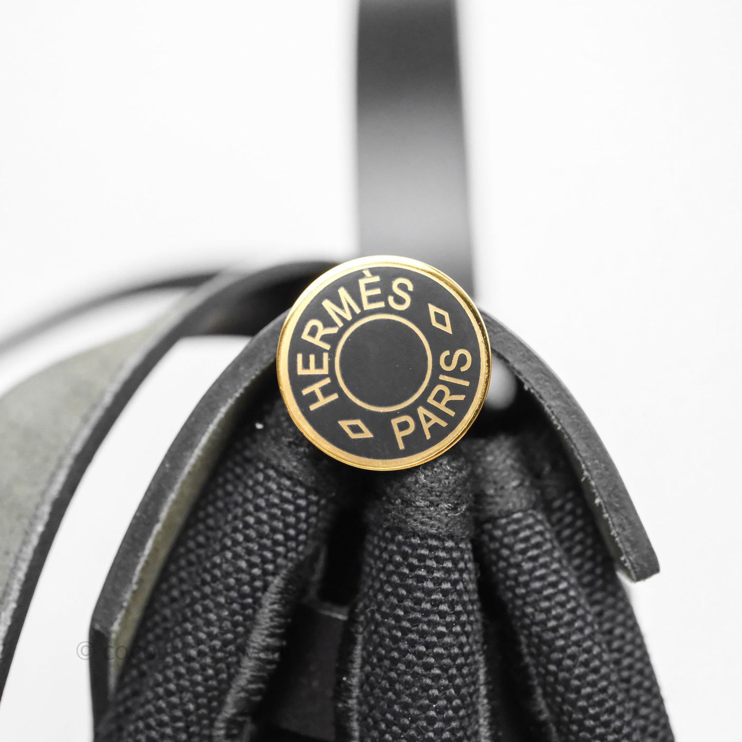 Hermès Herbag Zip 31 Noir 89 Canvas Gold Hardware