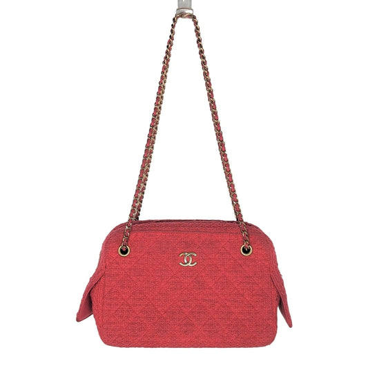 Luxury Chanel bag Pink Quilted Tweed CC Camera Case