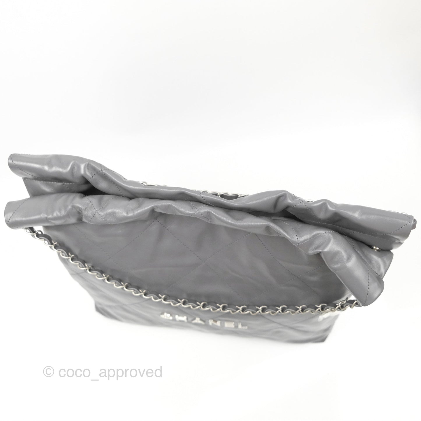 Chanel 22 Medium Grey Shiny Aged Calfskin Matte Silver Hardware