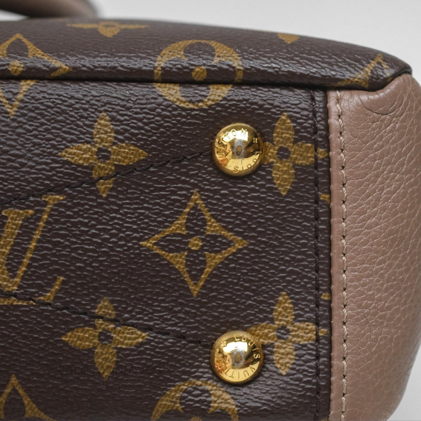 Louis Vuitton Pallas BB Monogram Full Taupe Glace
