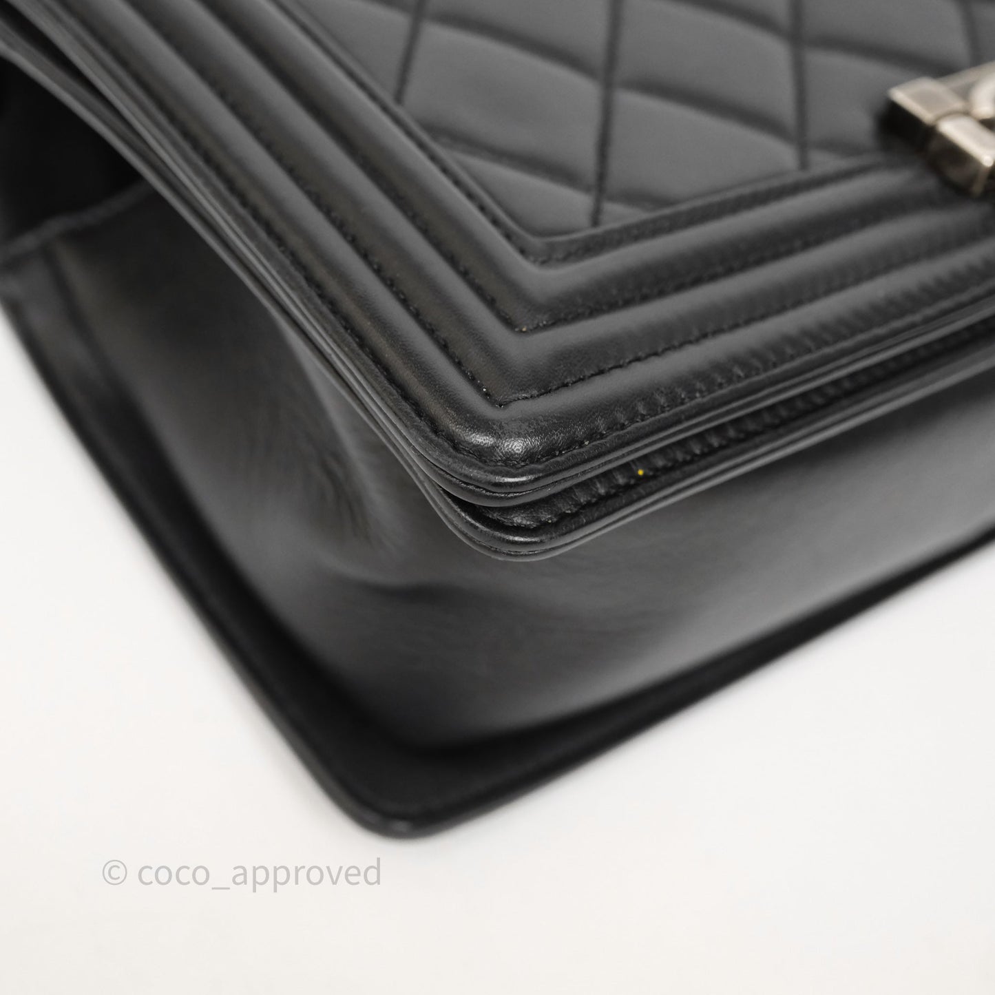 Chanel Quilted Medium Boy Black Lambskin Ruthenium Hardware