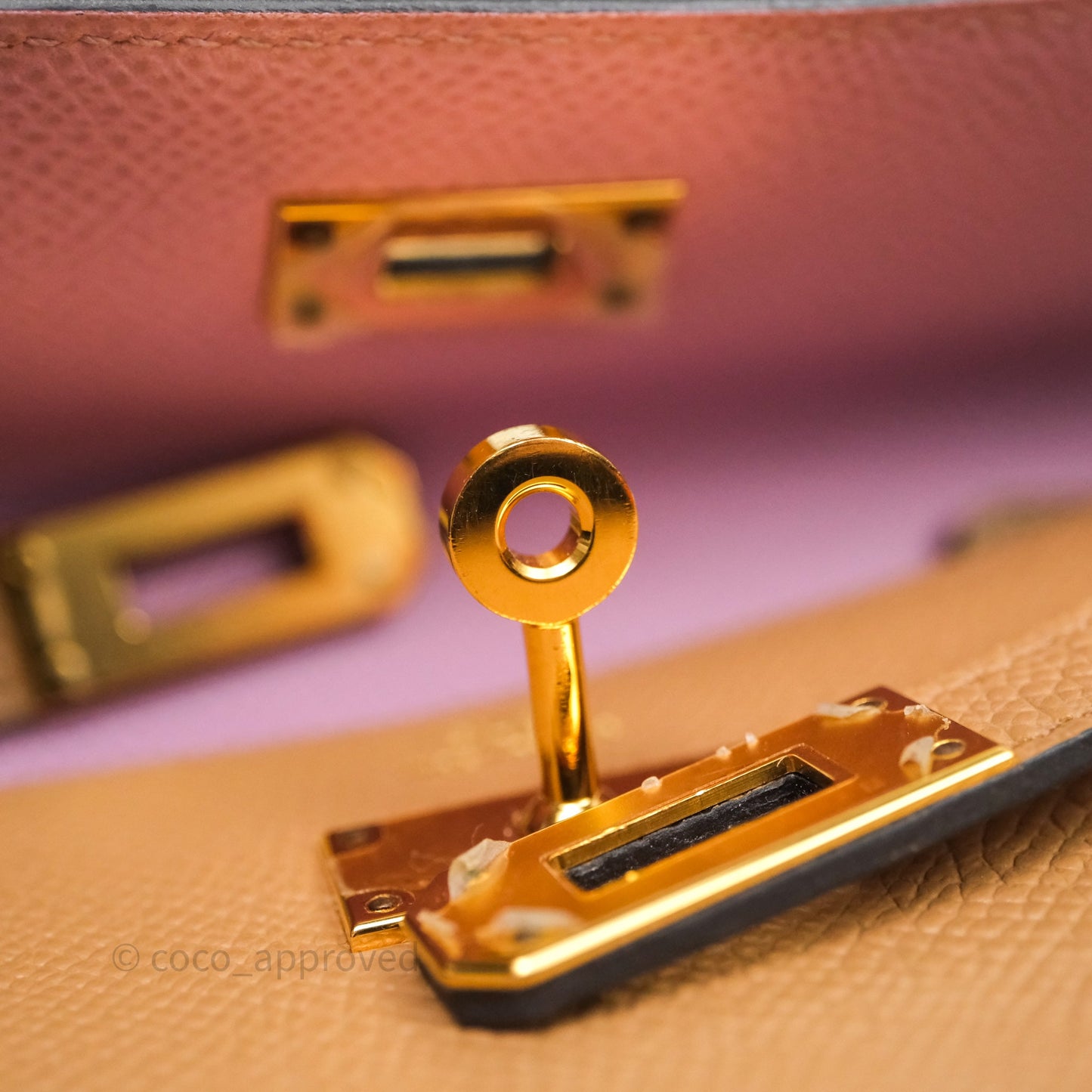 Hermès Kelly To Go Wallet Chai 0M Epsom Gold Hardware