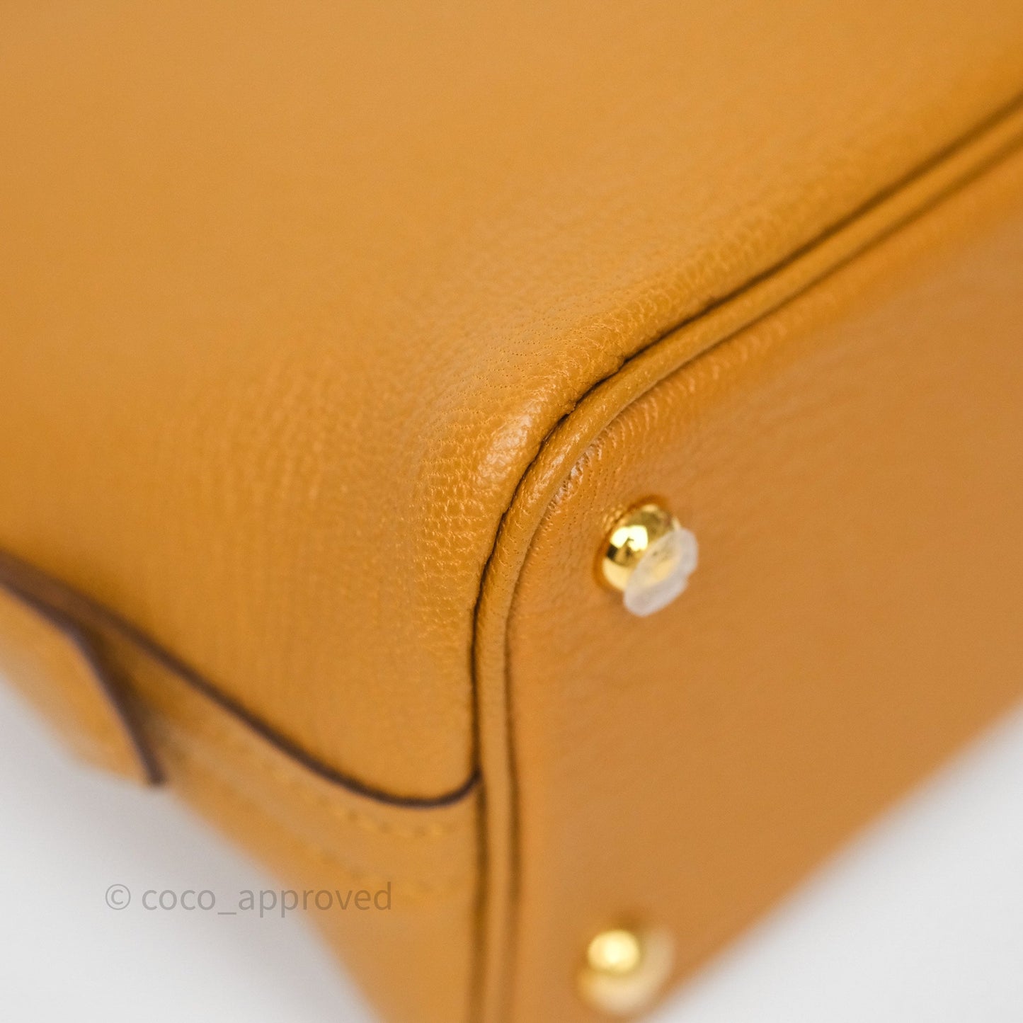 Hermès Bolide Mini 1923 Caramel 28 Chevre Mysore Strap Ficelle/Black Gold Hardware