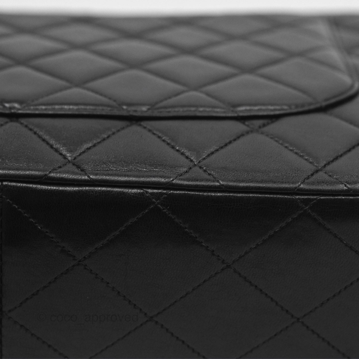 Chanel Vintage Jumbo Single Flap Black Lambskin 24K Gold Hardware