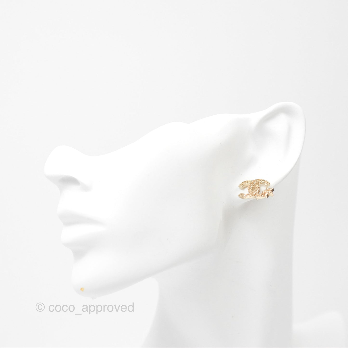 Chanel Crystal CC Star Earrings Gold Tone 21S