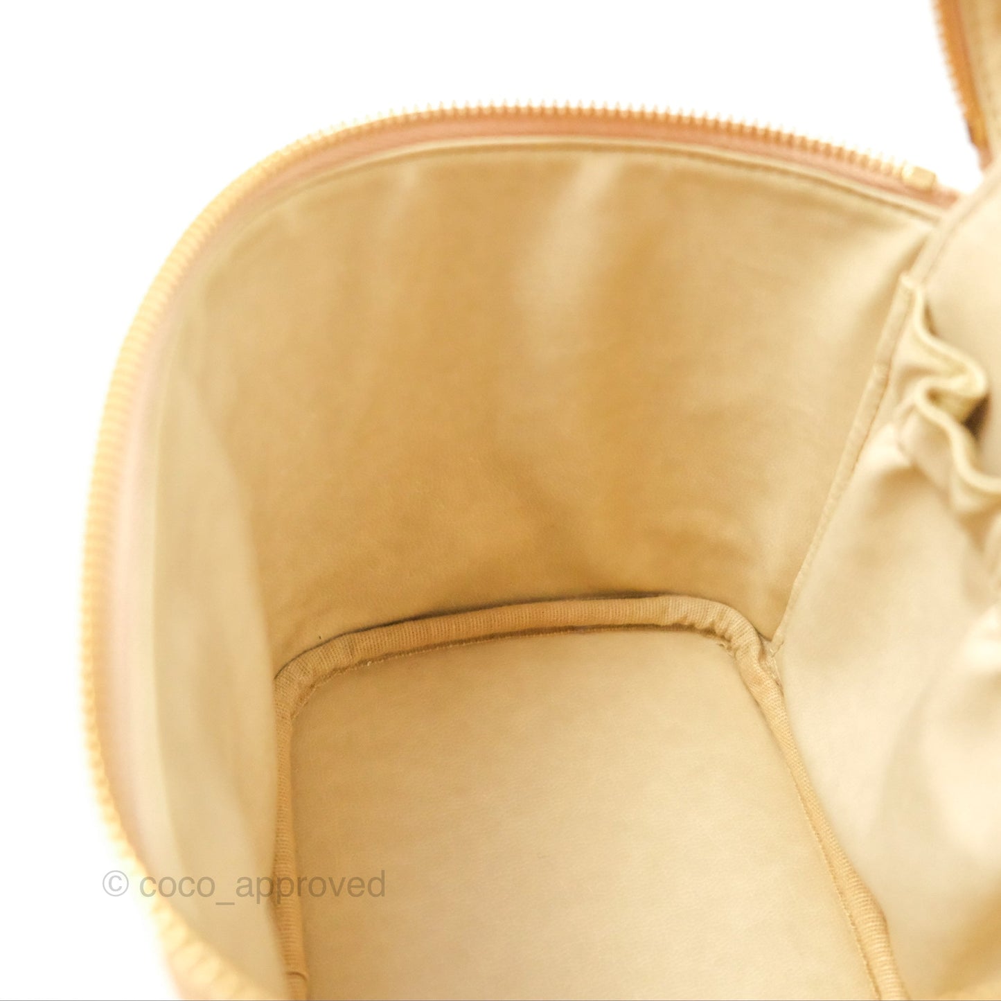 Chanel Vintage Vanity Case Beige Caviar Gold Hardware