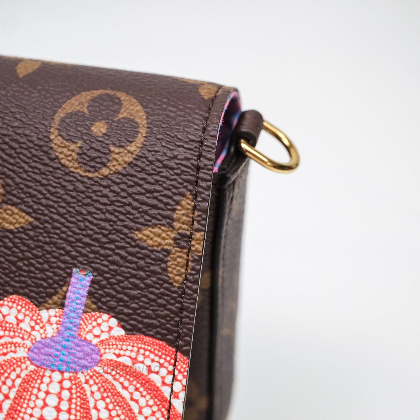 Louis Vuitton X Yayoi Kusama Pochette Felicie in Monogram Pumpkins