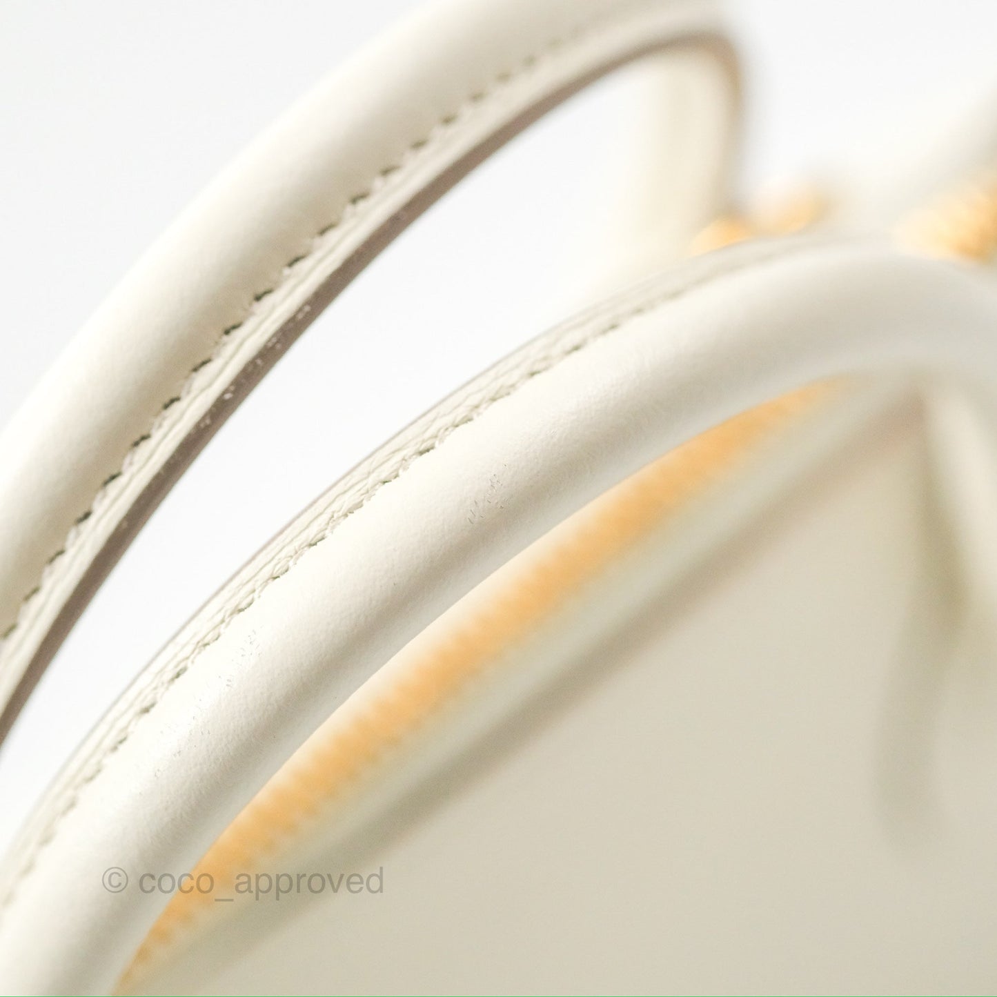 Hermès Bolide 1923 25 Mushroom 0T/Biscuit 48 Evercolor Gold Hardware