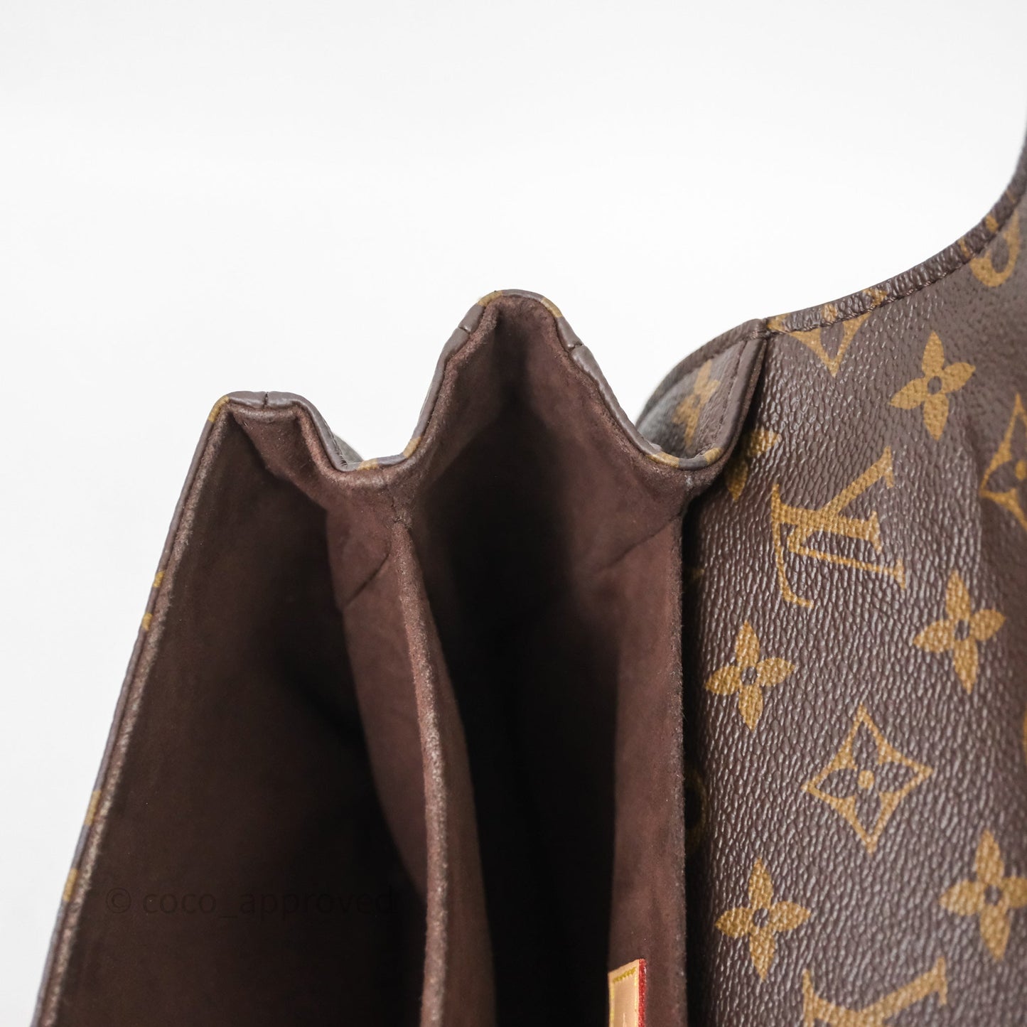 Louis Vuitton Pochette Metis Monogram