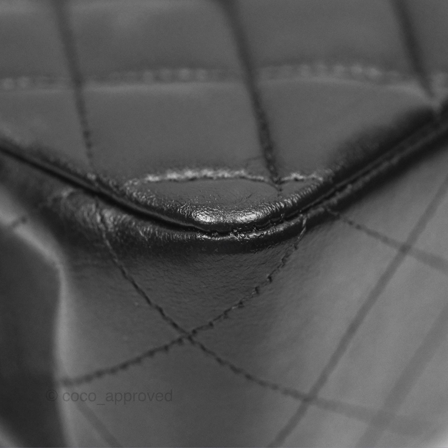 Chanel Classic M/L Medium Flap Quilted Black Lambskin Silver Hardware