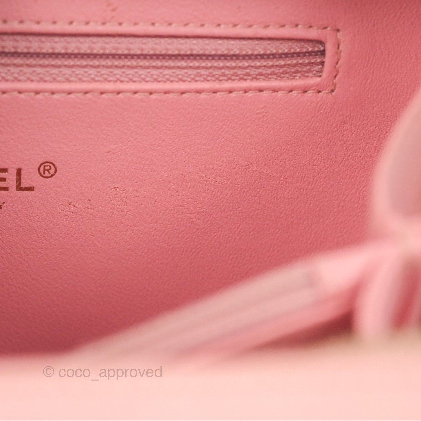 Chanel Quilted Medium CC Filigree Vanity Case Pink Caviar Gold Hardware