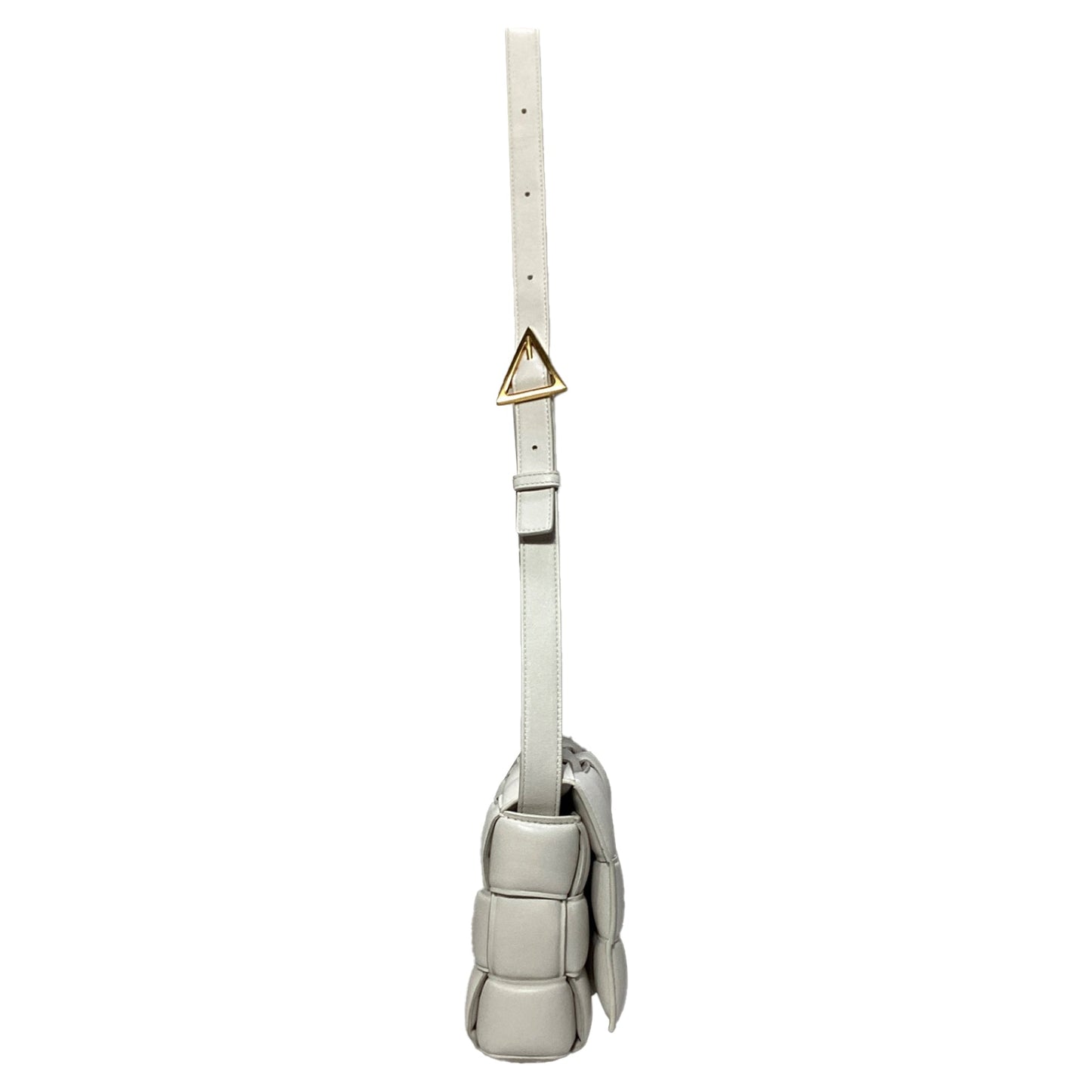Luxury Bottega Veneta Classic Padded Cassette Shoulder Bag in White Lambskin Leather