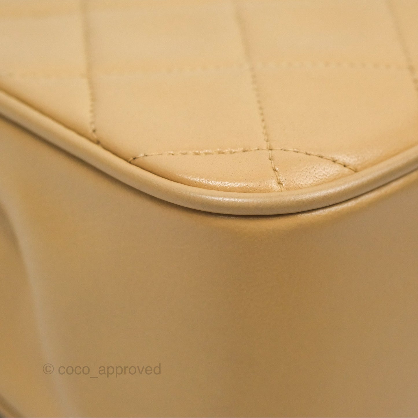 Chanel Vintage Flap Bag Beige Lambskin Gold Hardware