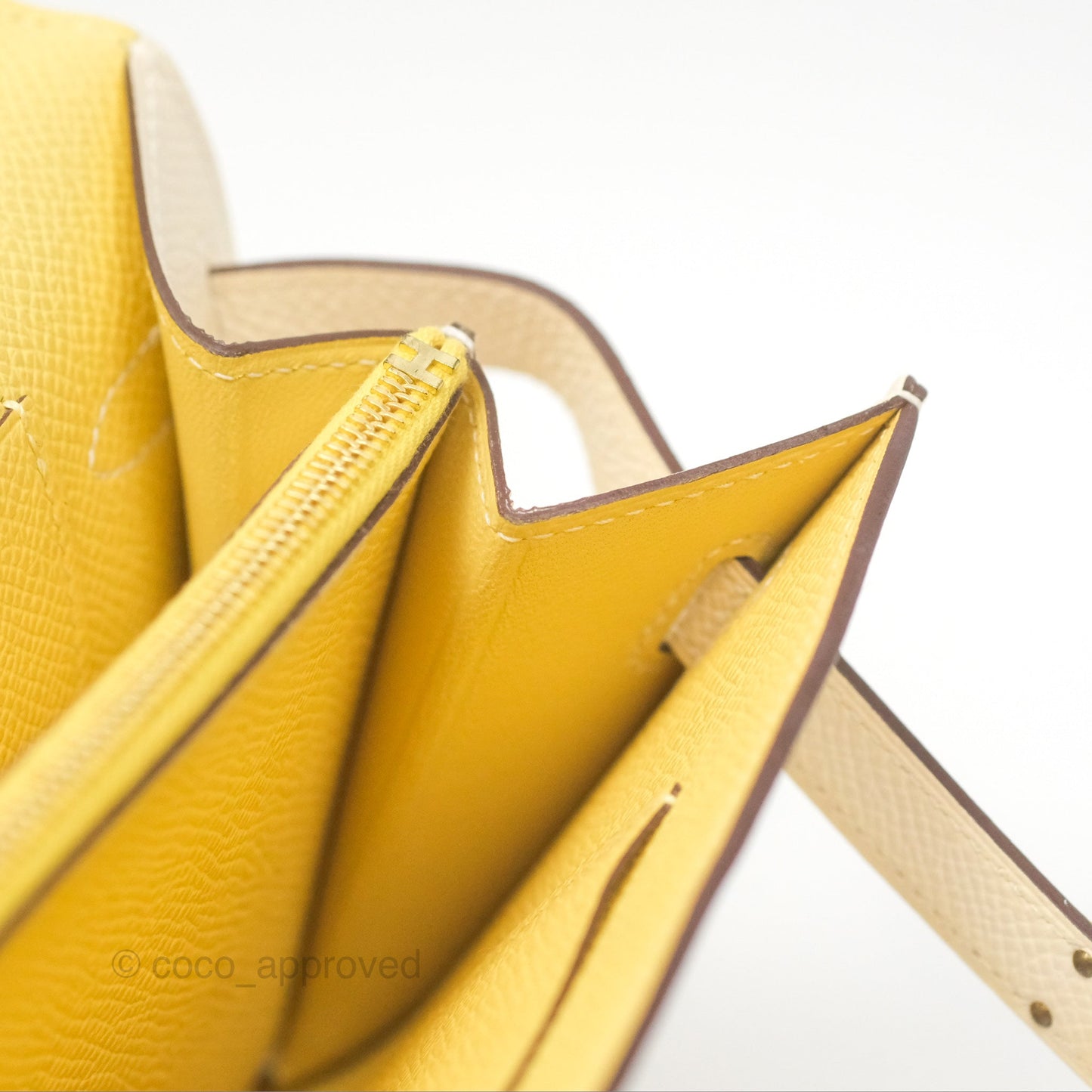 Hermès Kelly To Go Wallet Epsom Nata I2/ Jaune Poussin Gold Hardware
