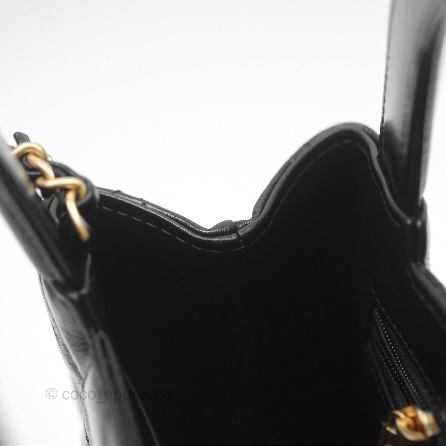 Chanel Kelly Bag Quilted Black Shiny Calfskin Aged Gold Hardware