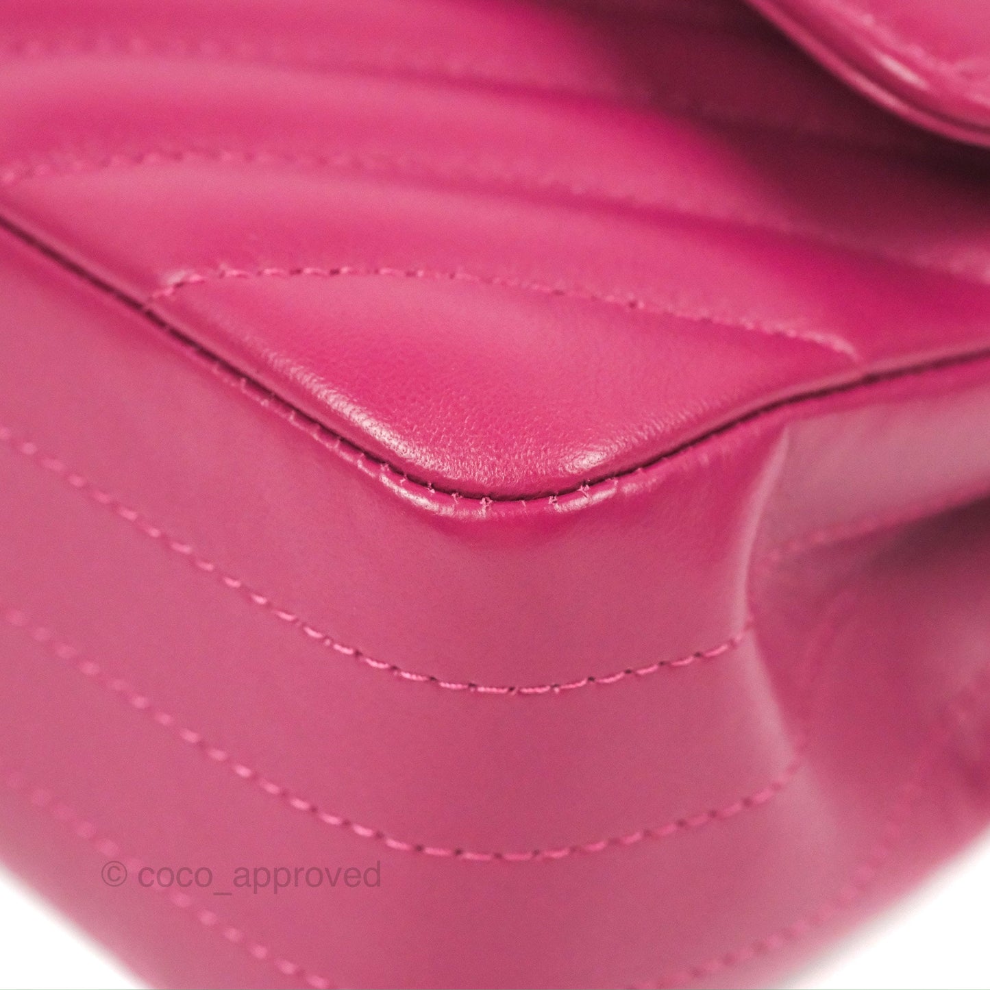 Chanel Medium Classic Flap Chevron Plum Pink Lambskin Gold Hardware