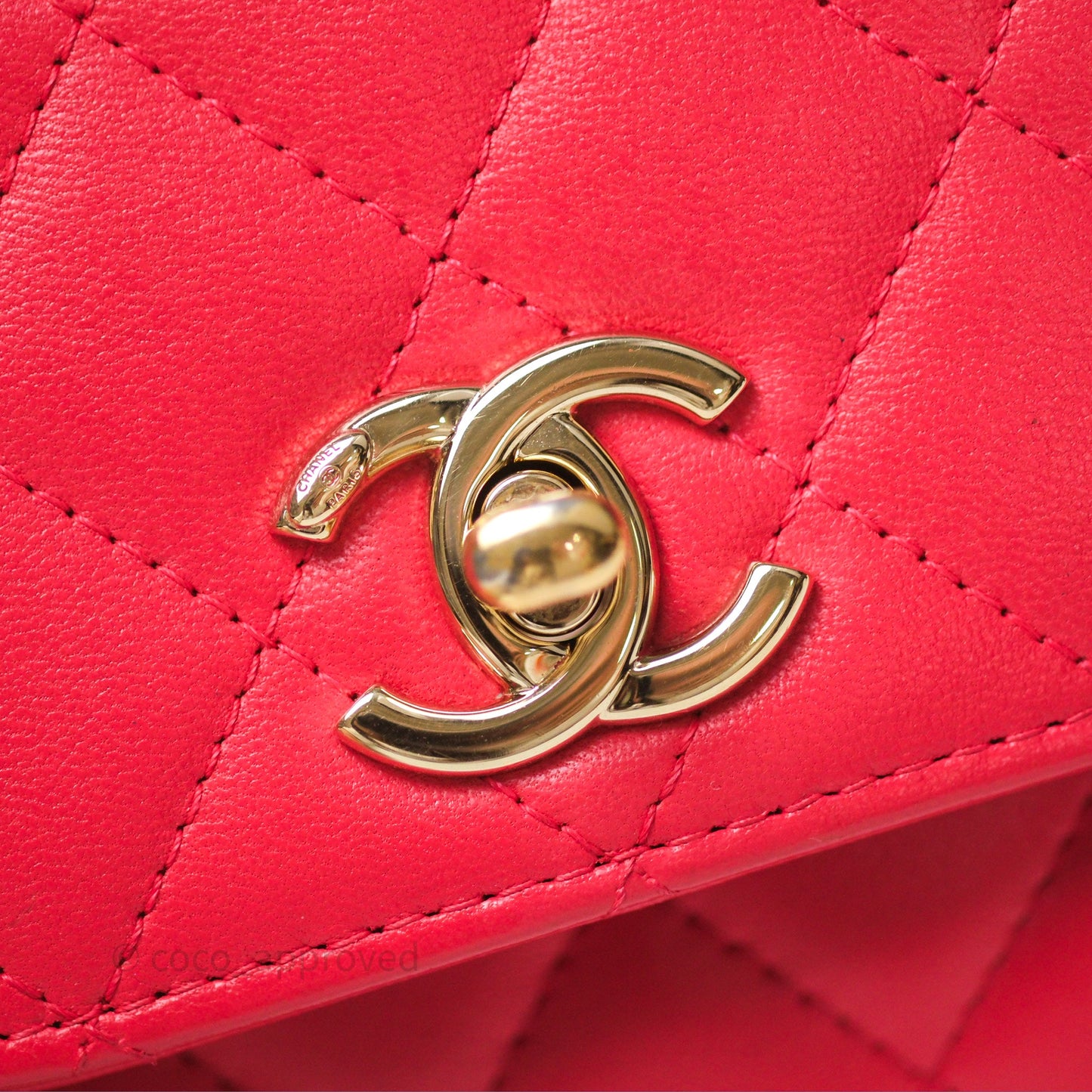 Chanel Mini Quilted Trendy CC Clutch With Chain Red Lambskin Gold Hardware