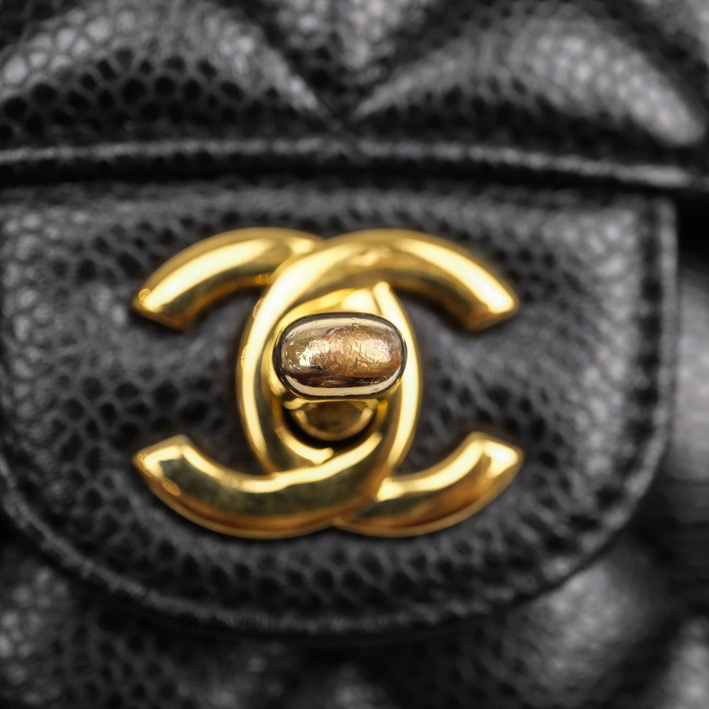 Chanel Classic M/L Medium Flap Quilted Black Caviar Gold Hardware