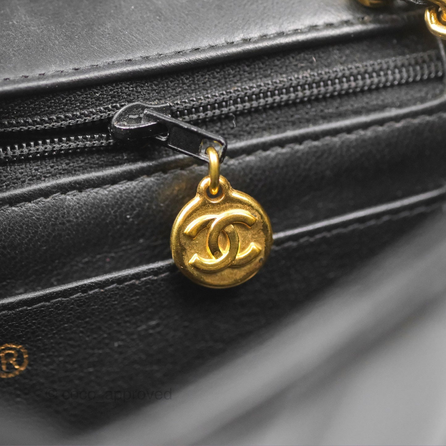Chanel Vintage Quilted Medium Classic Diana Flap Bag Black 24K Gold Hardware
