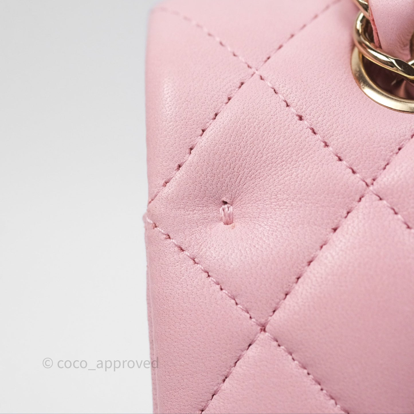 Chanel Classic M/L Medium Flap Quilted Pink Lambskin Gold Hardware