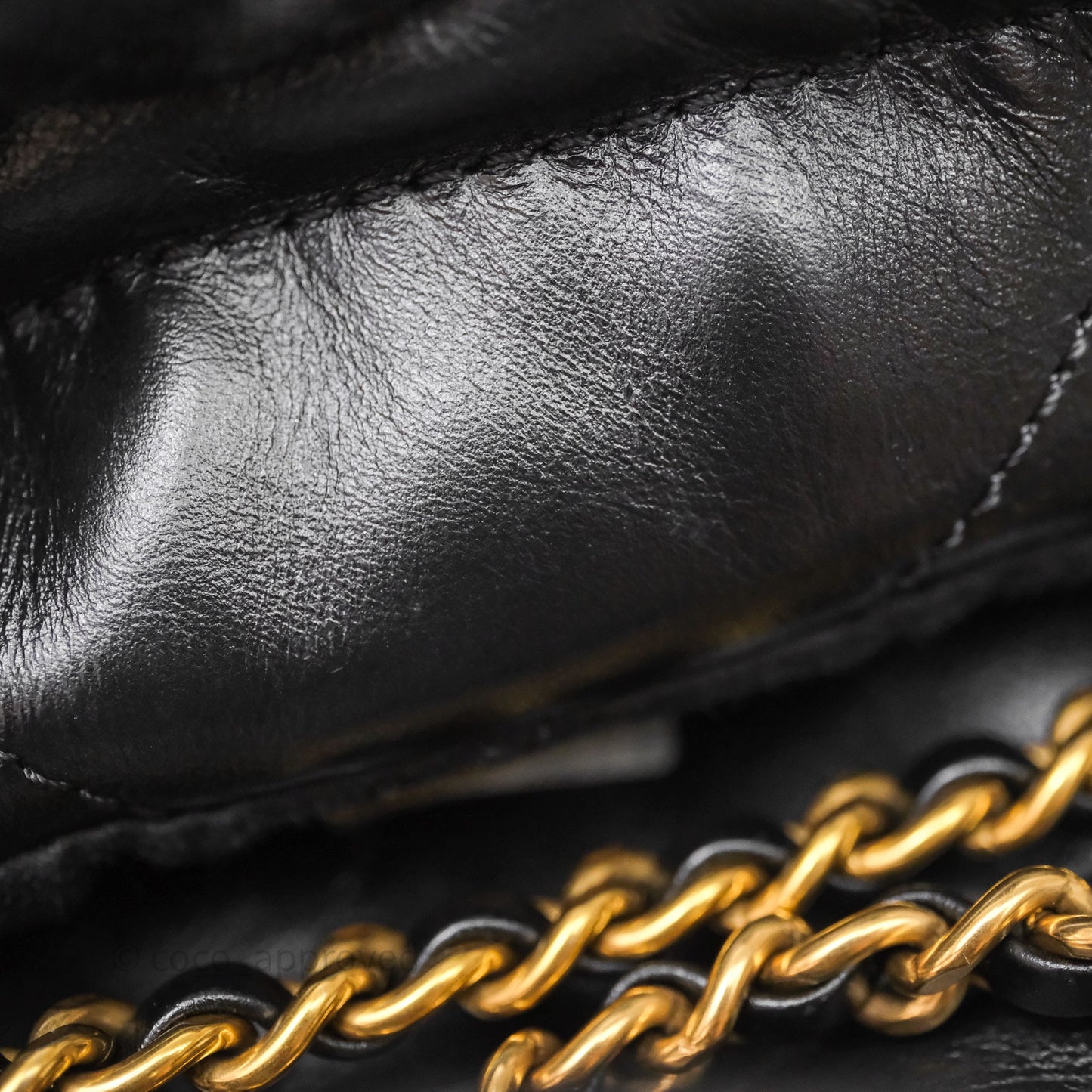 Chanel 22 Mini Bag Black Crumpled Calfskin Aged Gold Hardware