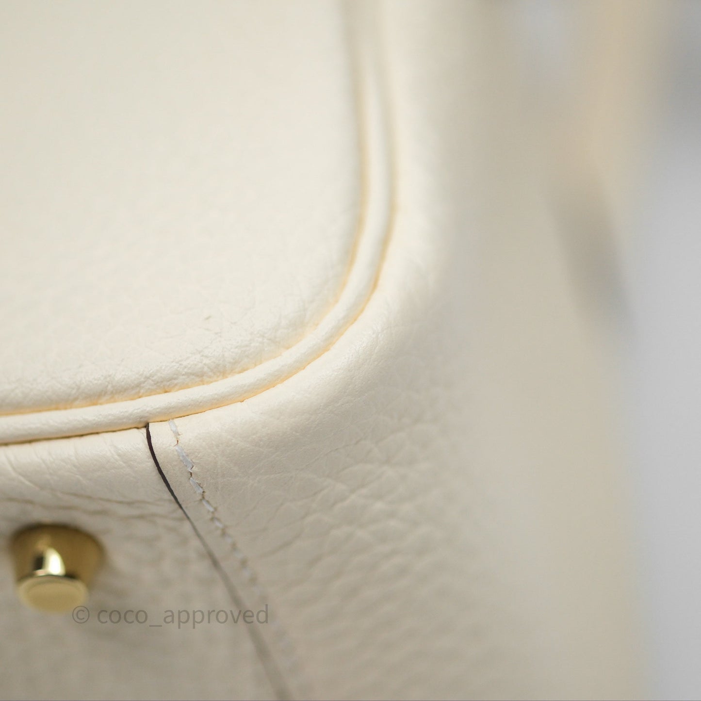 Hermès Mini Lindy 20 Nata I2 Clemence Gold Hardware