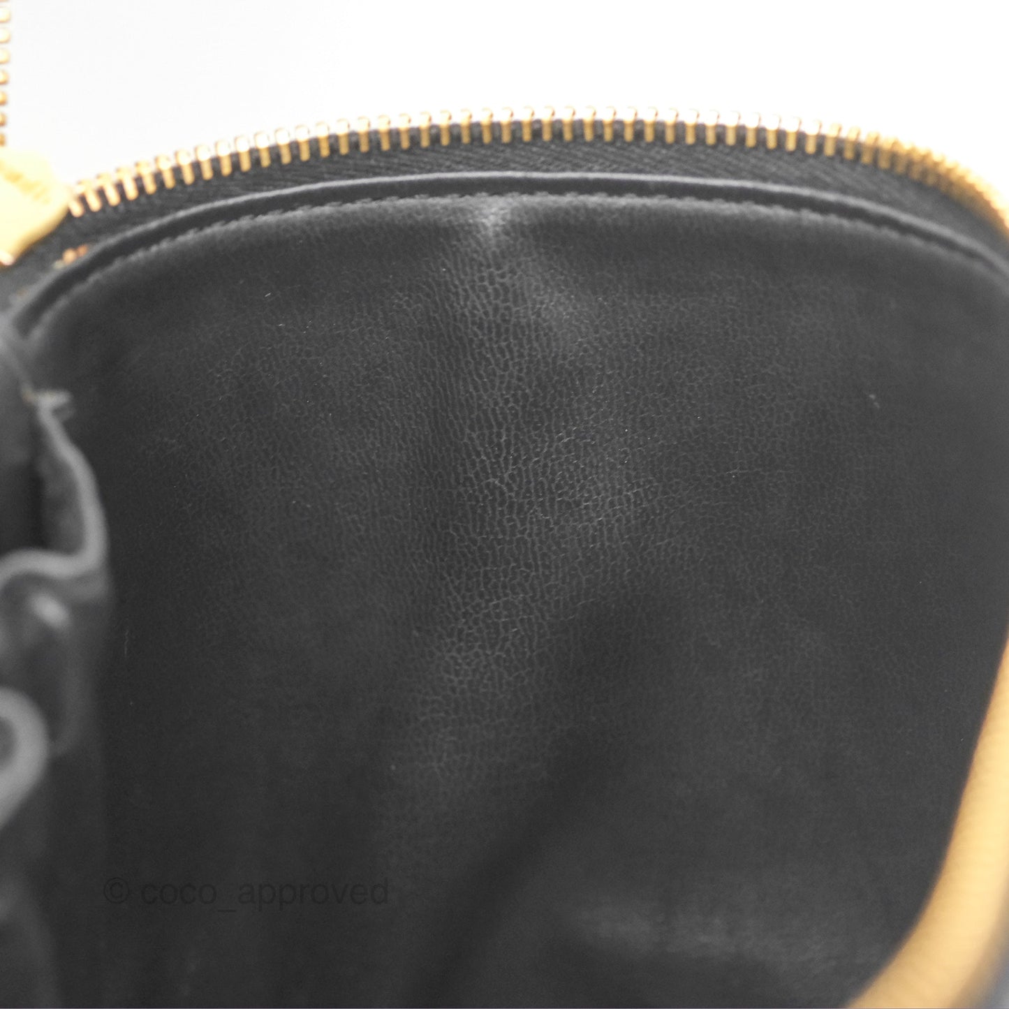 Chanel Vintage Vanity Case Black Caviar Gold Hardware