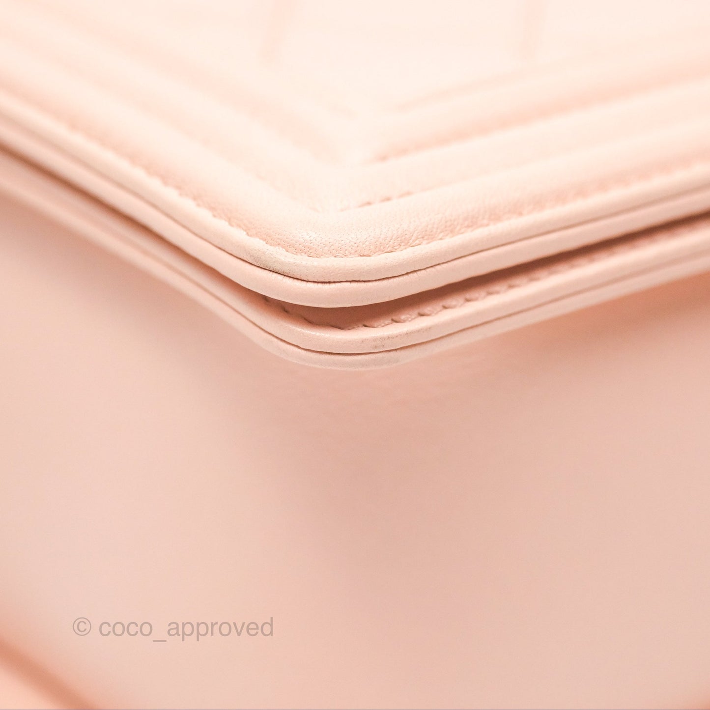 Chanel Quilted New Medium Boy Pink Lambskin Ruthenium Hardware
