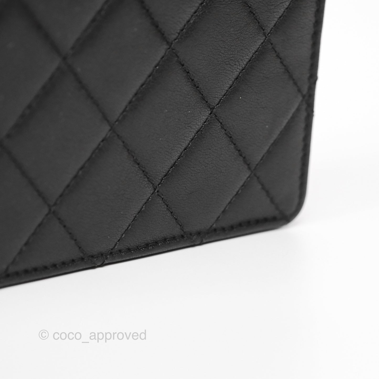 Chanel Small Chic Pearls Flap Quilted Black Goatskin Aged Gold Hardware