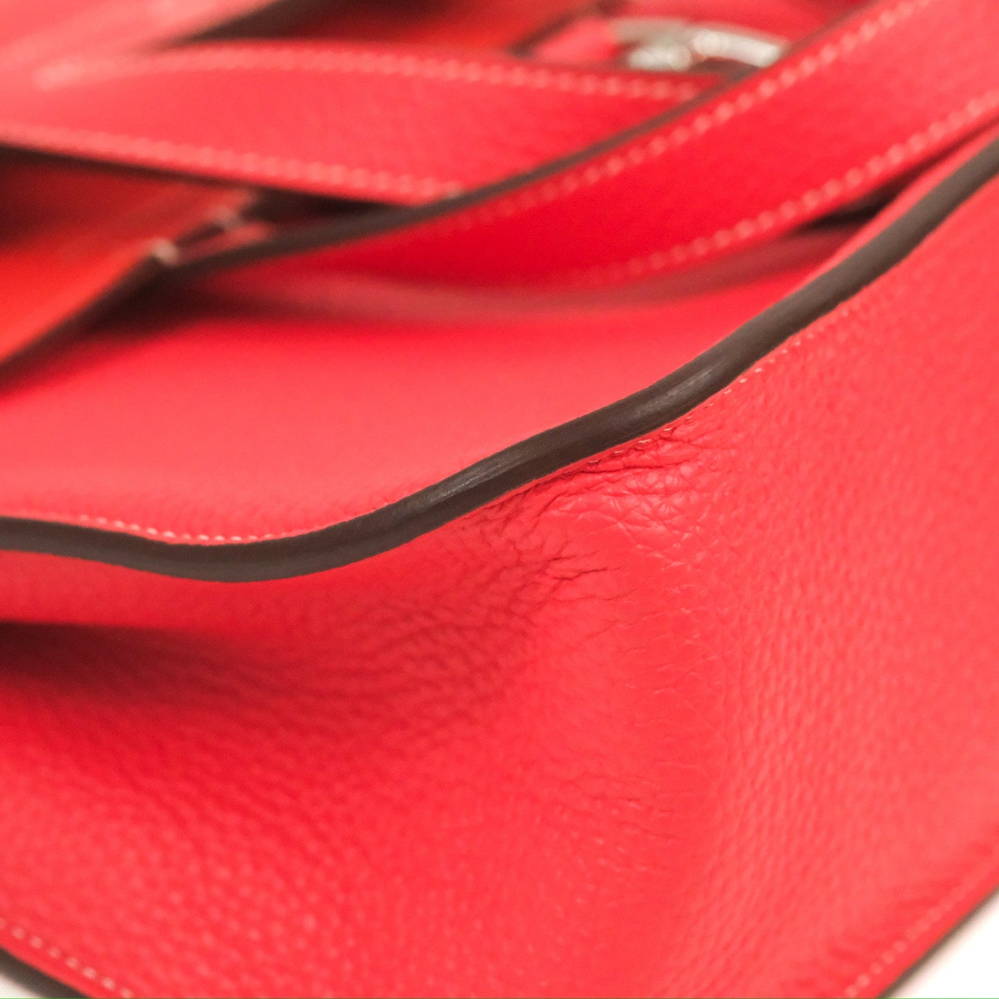 Hermès Halzan 31 Red Palladium Hardware
