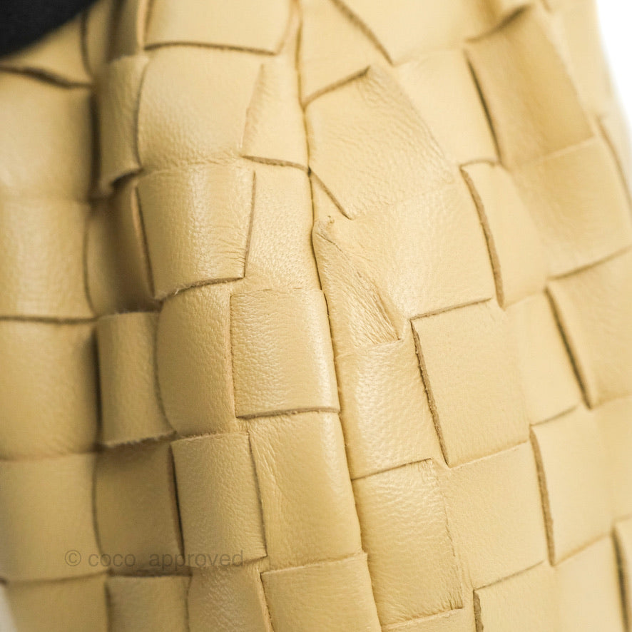 Bottega Veneta Intrecciato Mini Jodie Clutch Bag Porridge Lambskin Gold Hardware