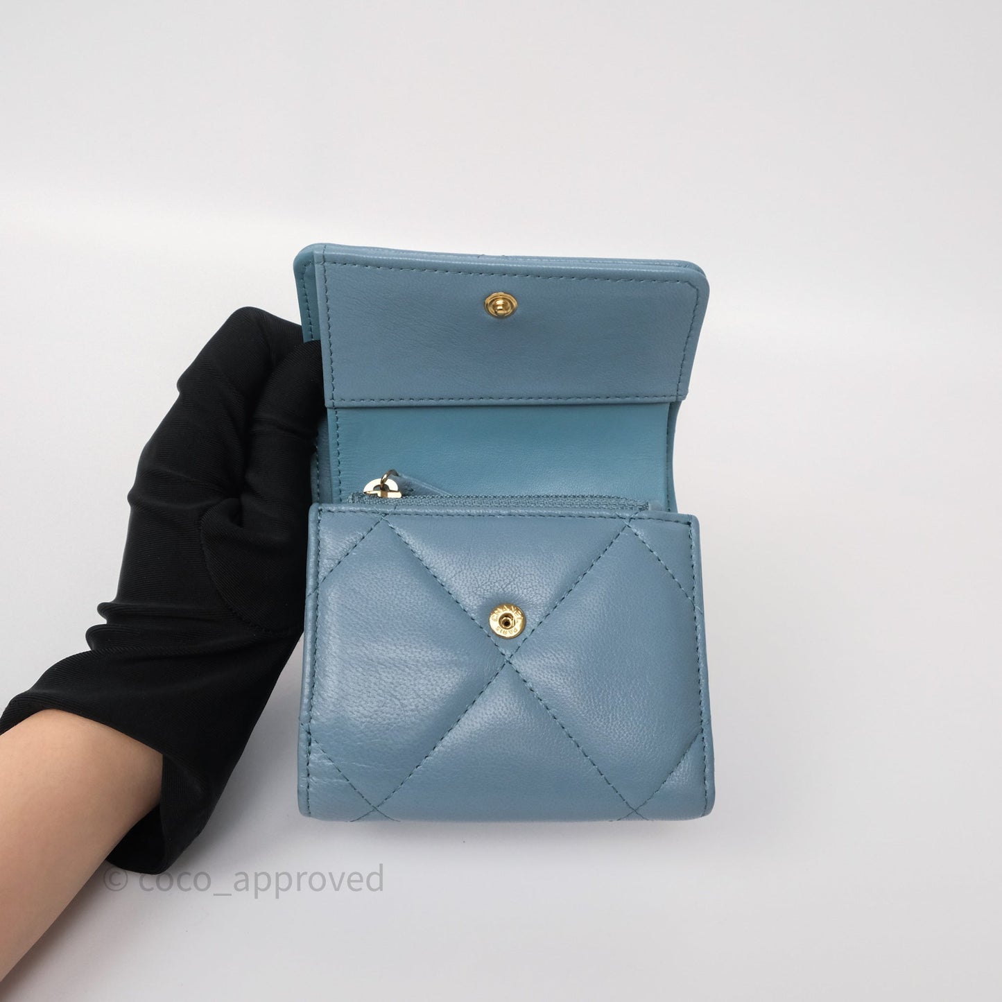 Chanel 19 Short Flap Wallet Cloud Blue Lambskin