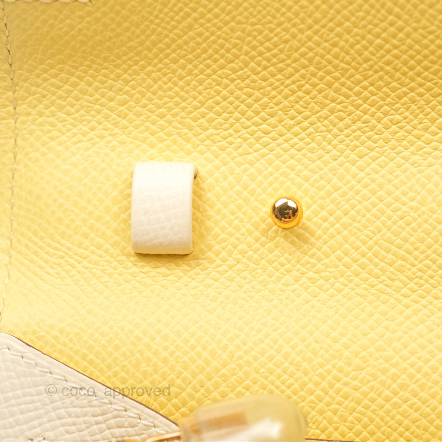 Hermès Kelly To Go Wallet Epsom Nata I2/ Jaune Poussin Gold Hardware