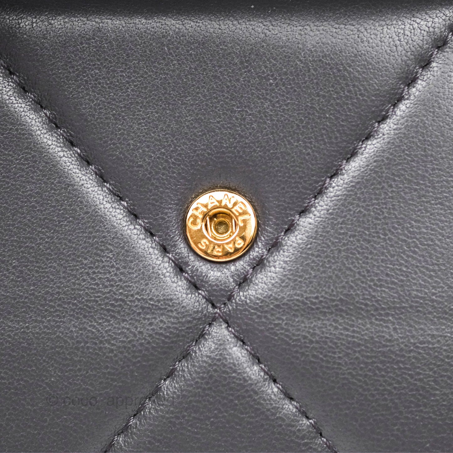 Chanel 19 Short Flap Wallet Grey Gold Hardware