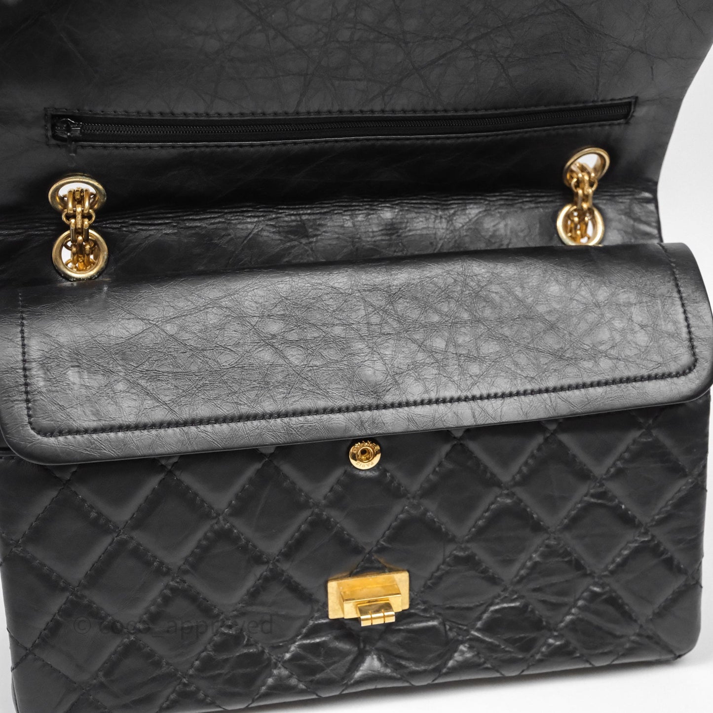Chanel Reissue 226 Quilted Aged Calfskin Black Aged Gold Hardware