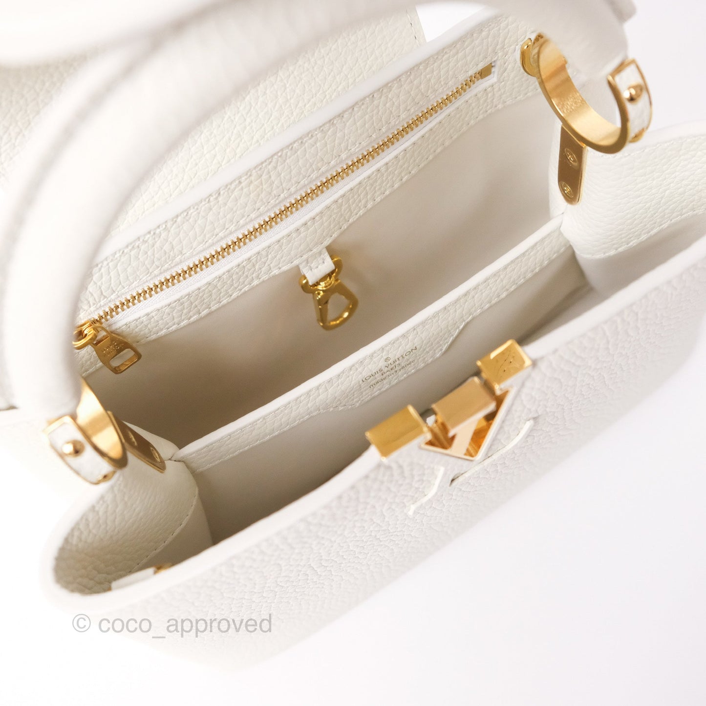 Louis Vuitton Taurillon Capucines BB Snow
