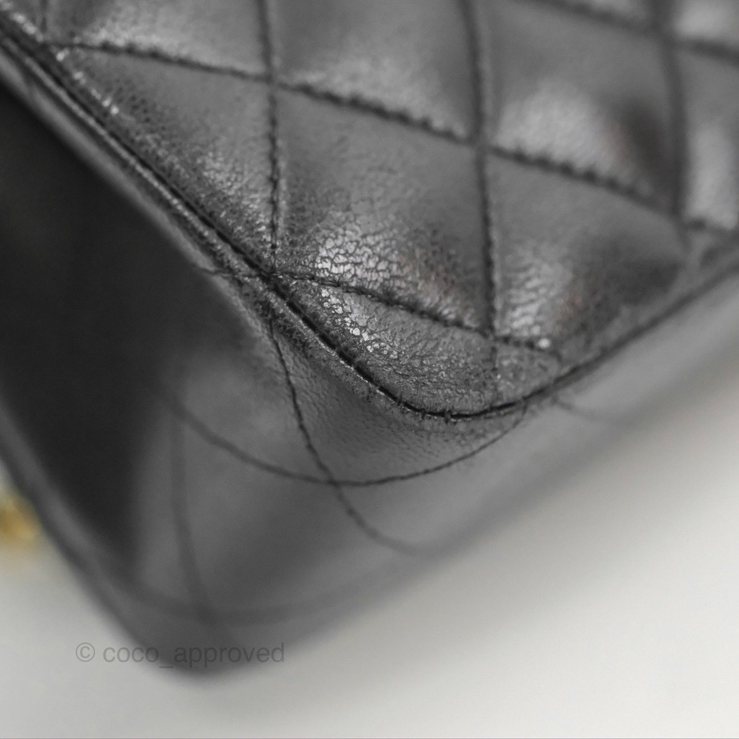 Chanel Classic M/L Medium Flap Quilted Black Lambskin Gold Hardware