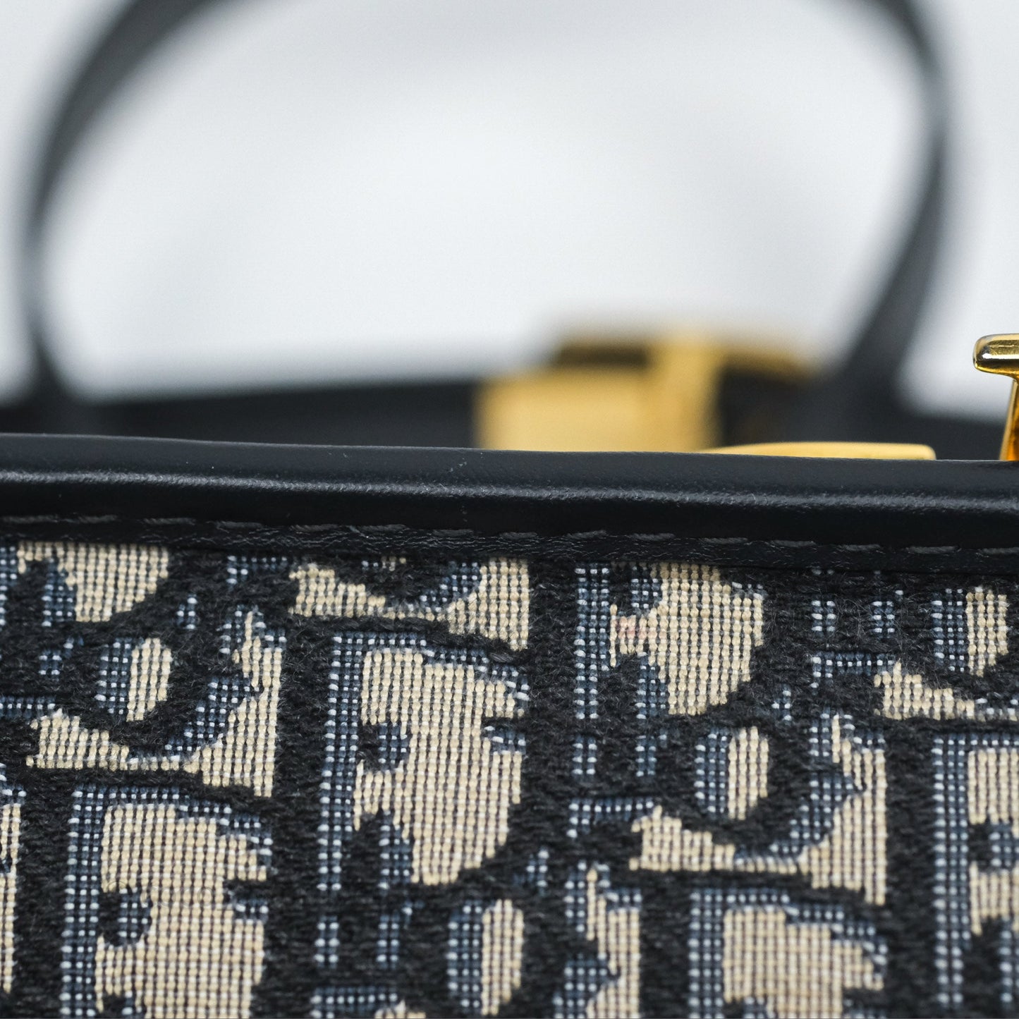 Christian Dior 30 Montaigne Bag Blue Dior Oblique Jacquard Gold Hardware