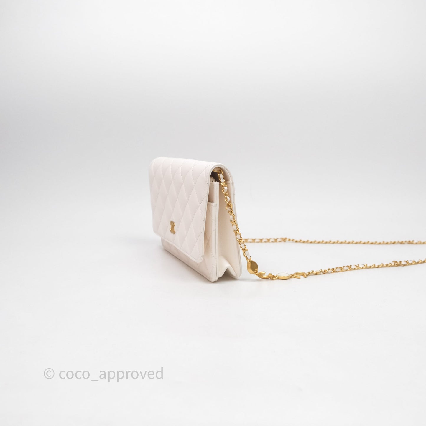 Chanel Coco Heart Chain WOC Ivory White Lambskin Aged Gold Hardware 22K