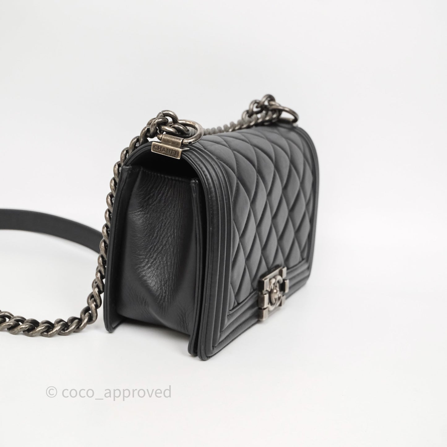 Chanel Quilted Medium Boy Black Lambskin Ruthenium Hardware
