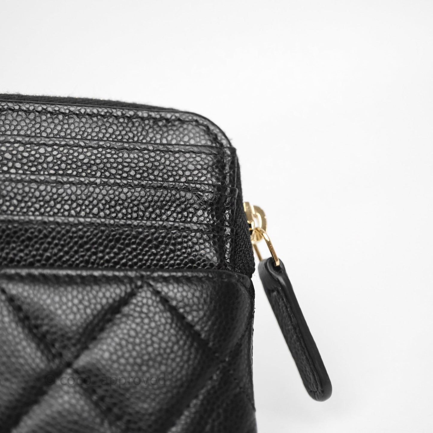 Chanel Quilted Classic Zip Card Holder Wallet Black Caviar Gold Hardware