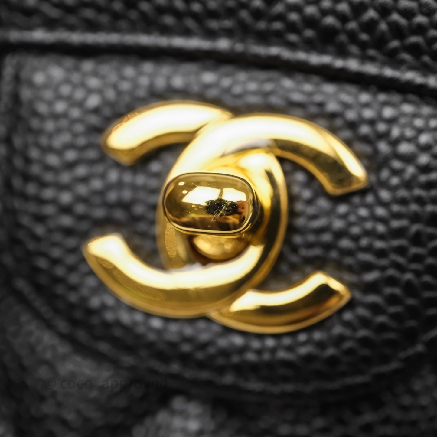 Chanel Classic M/L Medium Flap Quilted Black Caviar Gold Hardware